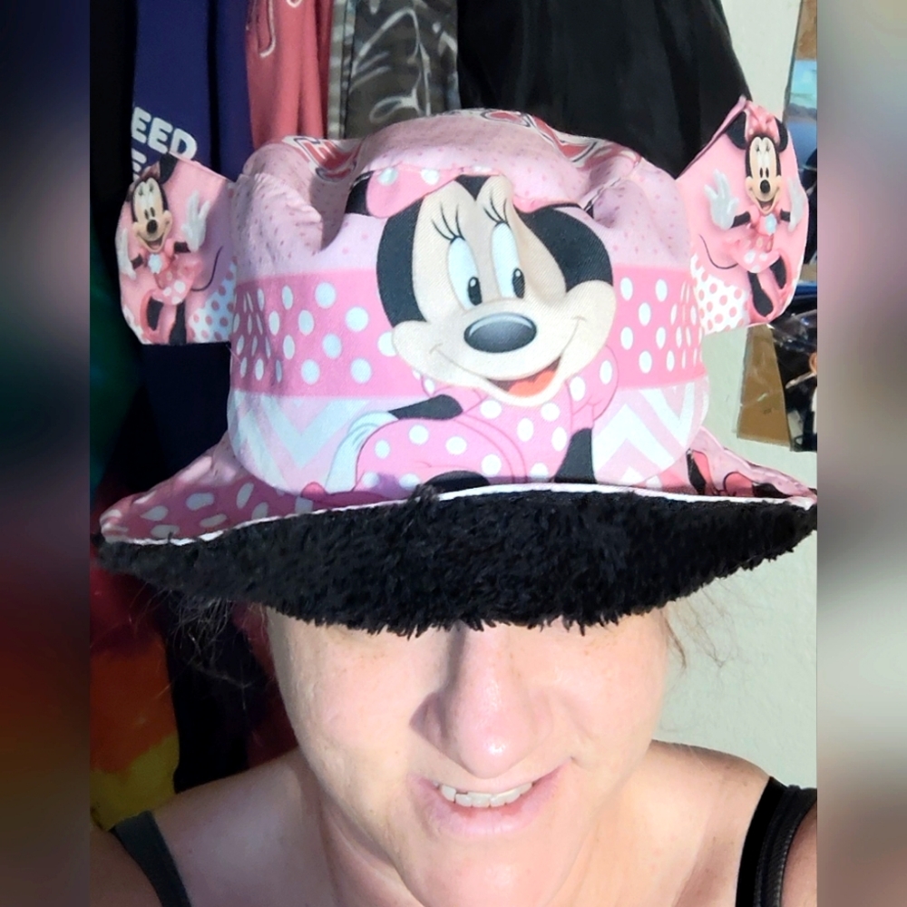 Pink Minnie Mouse Bucket Hat